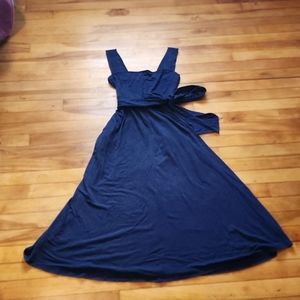 Reformation Helina Dress. Stretch jersey knit. Size S. Blue. HAS POCKETS.